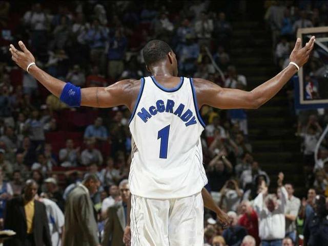 侧翼持球上 侧翼持球上